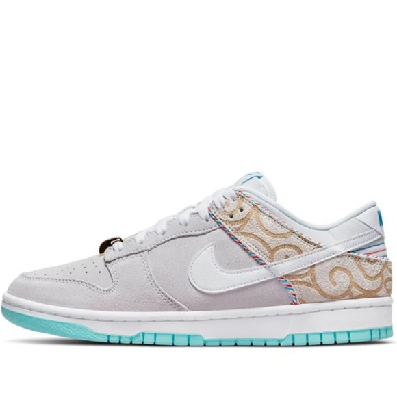 Nike Dunk Low SE 'Barber Shop - Grey' M 8.5 2022 release DH7614-500 - Picture 2 of 6